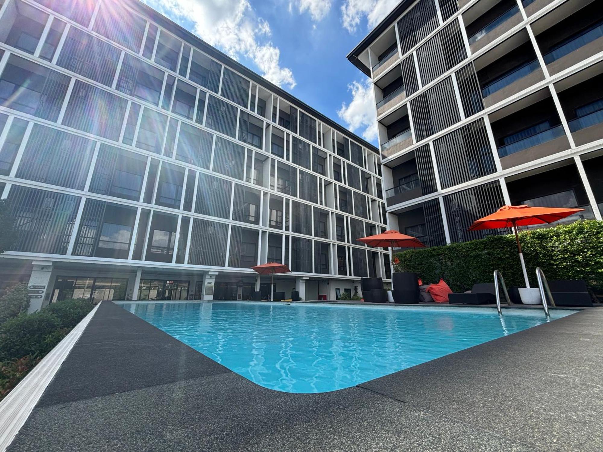 Moji Don Mueang Airport Hotel - Bangkok Esterno foto
